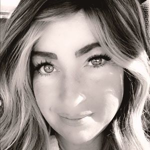 I’m Shannon, meet your Posher 🌸